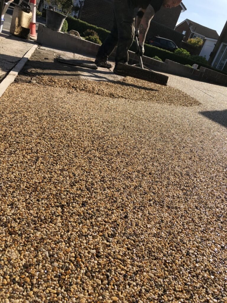 Resin driveway contractor
